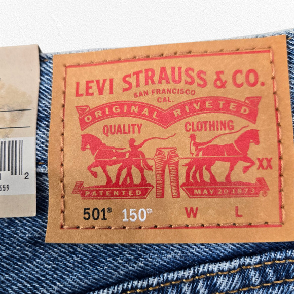Levi's 501 Medium Wash 150th Anniversary High Rise Straight Leg Jeans Size 30 - Picture 10 of 12
